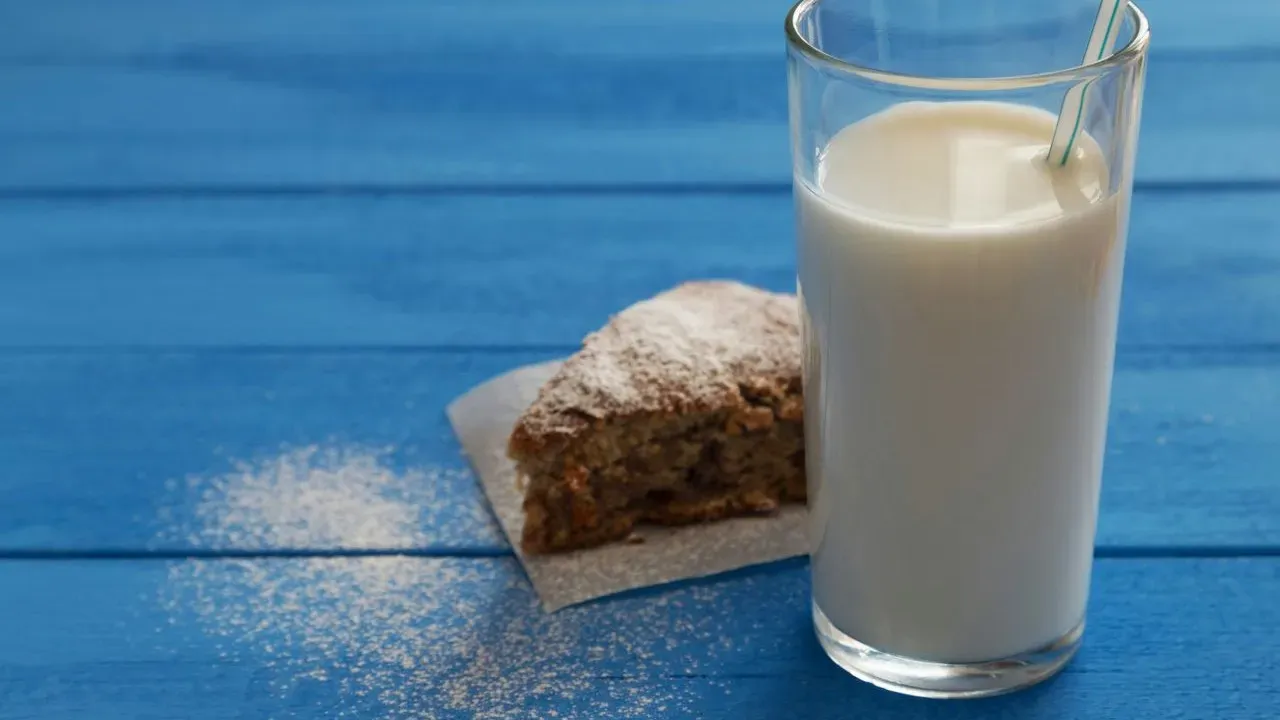 The Non-Dairy Milk Aisle Has Evolved—Here’s How to Choose Wisely