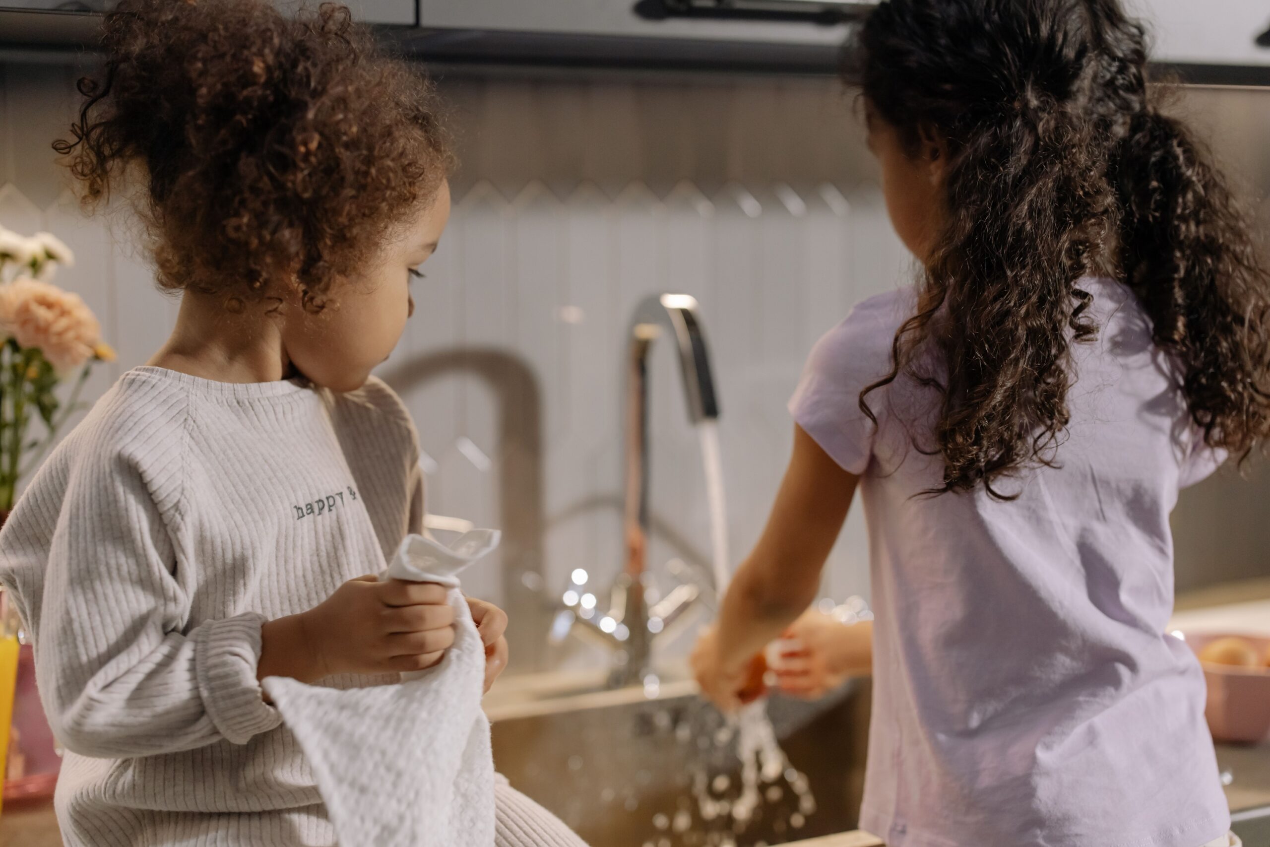 Why Kids Who Do Chores for Free Grow Into Different Adults Than Kids Who Get Paid