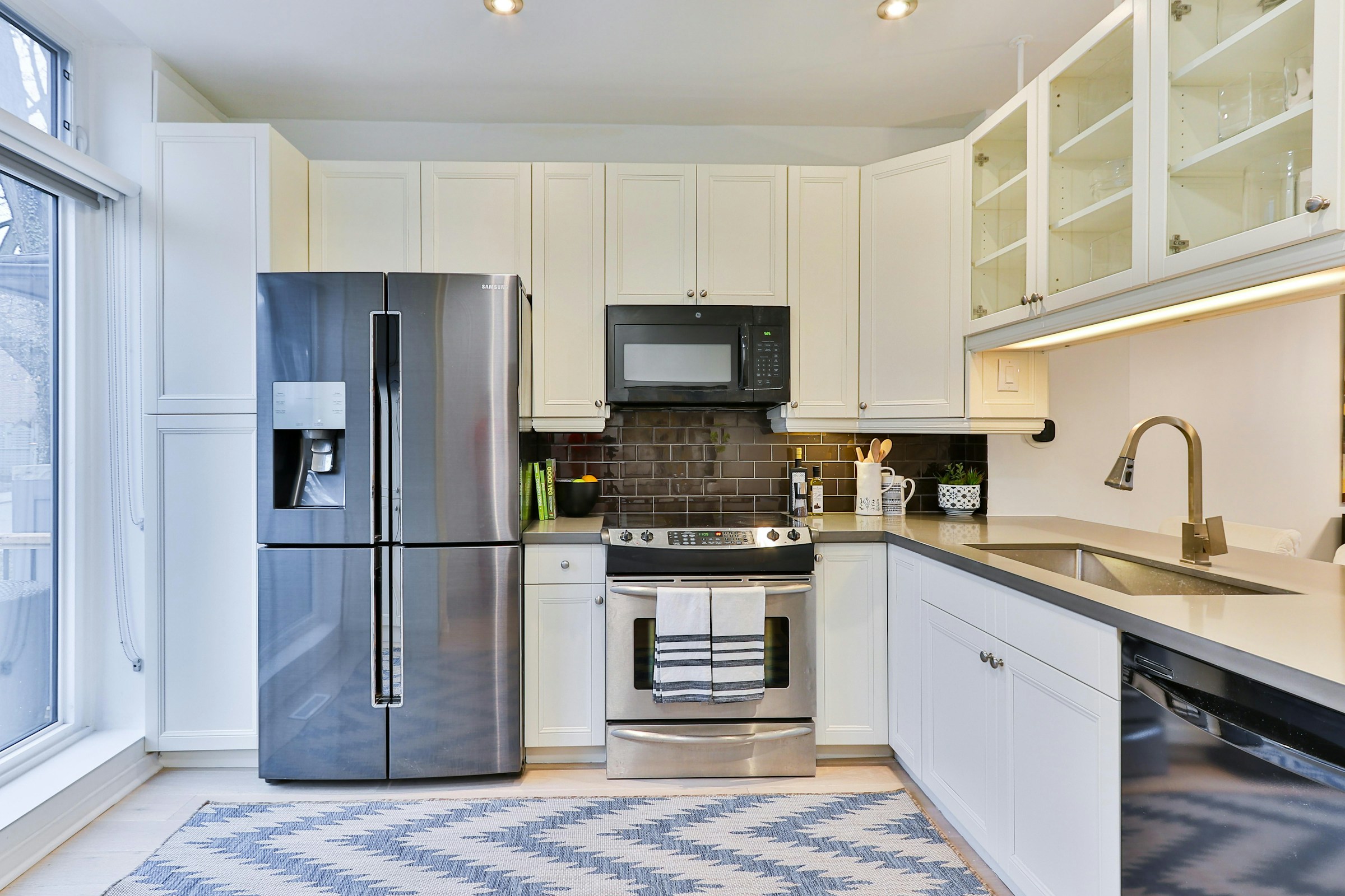 How Boomers, Gen X, and Millennials Each Handle a Broken Appliance