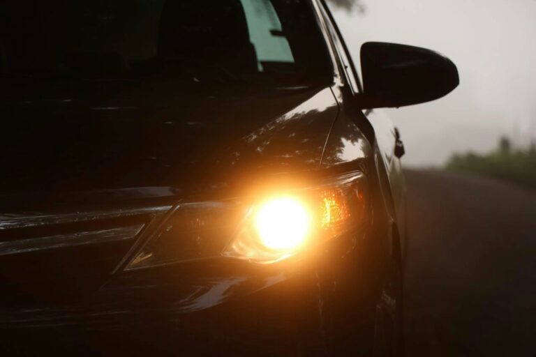 The Cloudy Headlight Problem That's Cutting Your Night Vision - Featured image