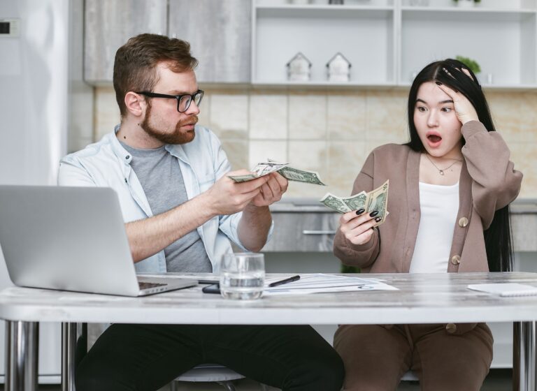 6 Money Habits That Cause the Most Tension in Long-Term Relationships - Featured image