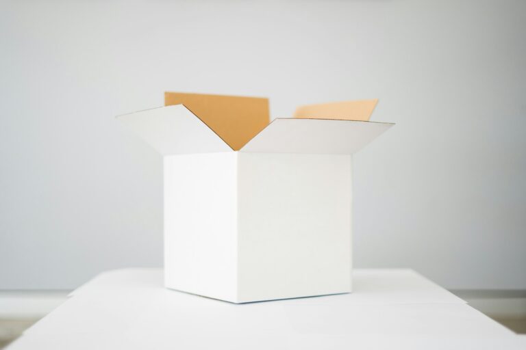 Why Some People Can't Throw Away Empty Boxes - Featured image
