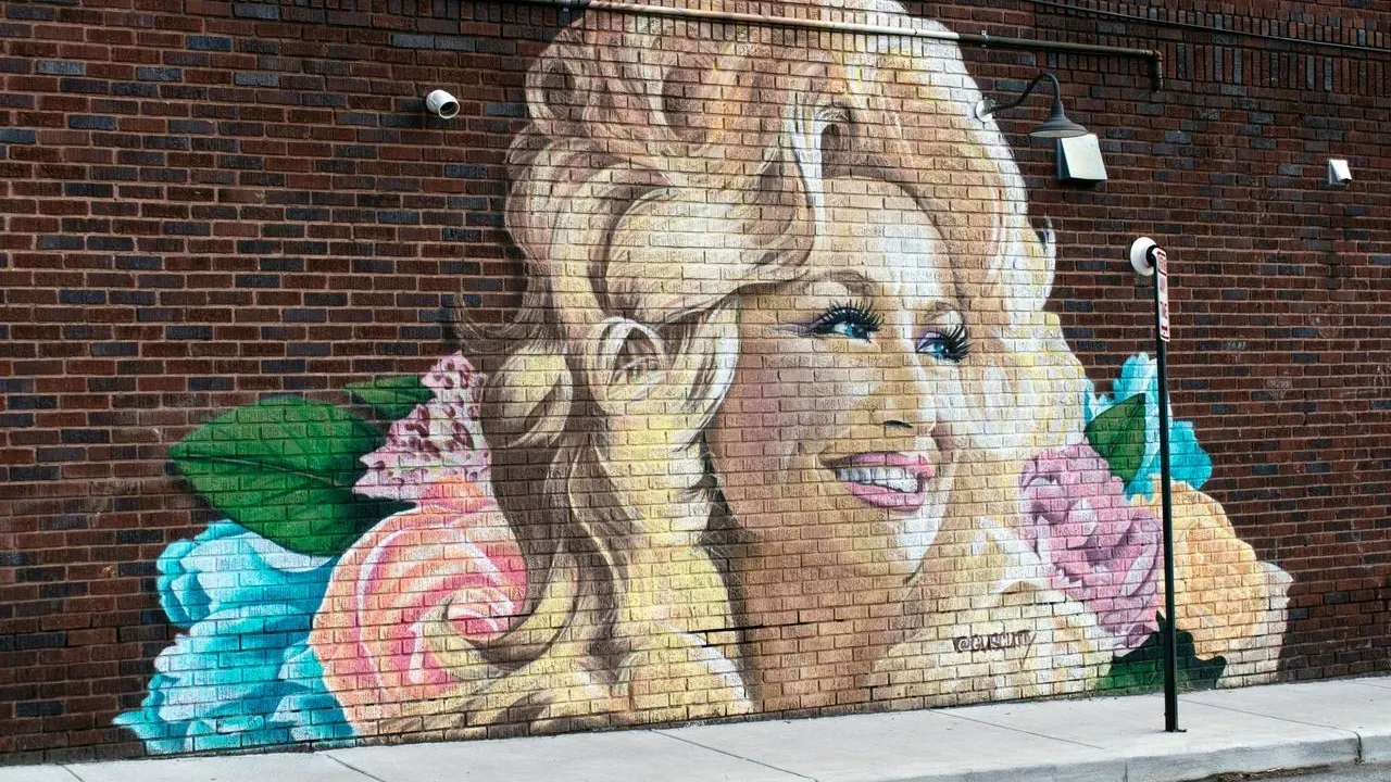 Dolly Parton Day Arrives: The Smoky Mountains and Tennessee Spirit Fueling Nationwide Festivities