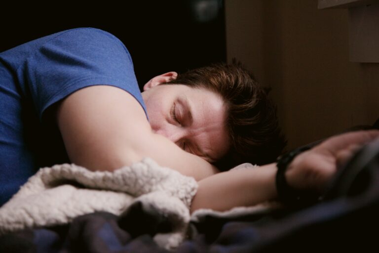 Why Counting Sheep Doesn't Work – and What Sleep Researchers Say Does - Featured image