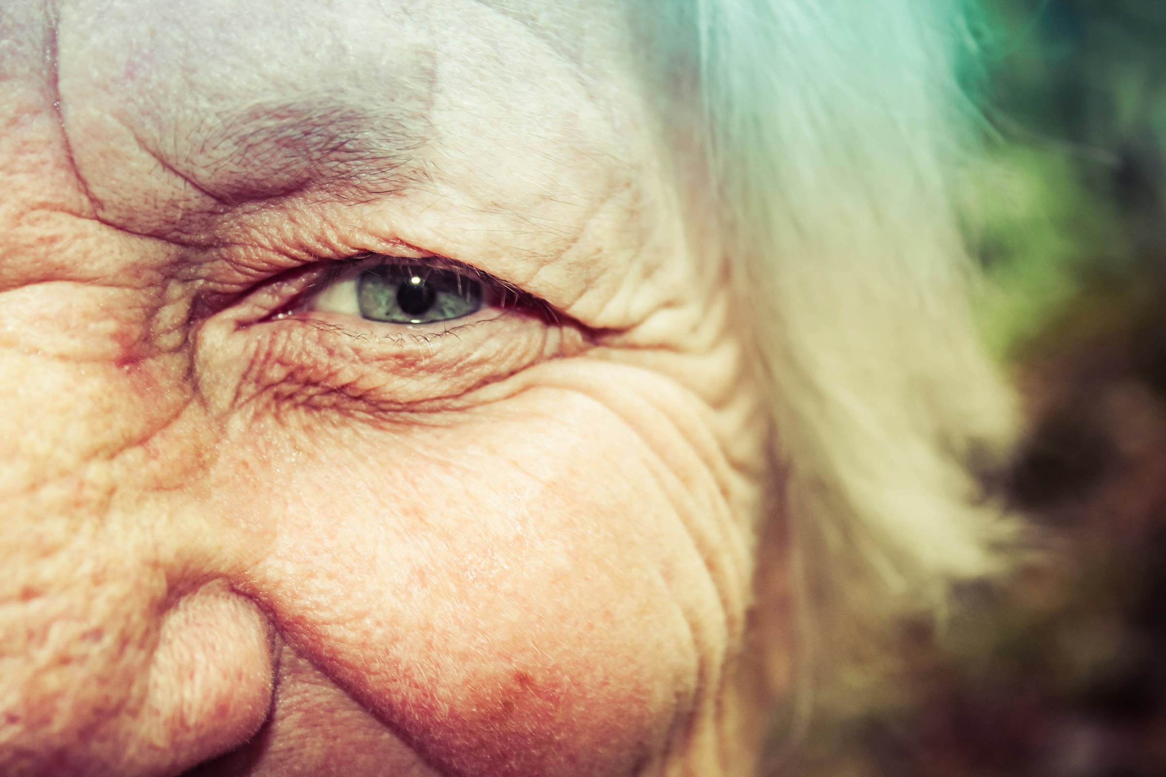 10 Vision Changes Eye Doctors Say Shouldn't Be Ignored After 50