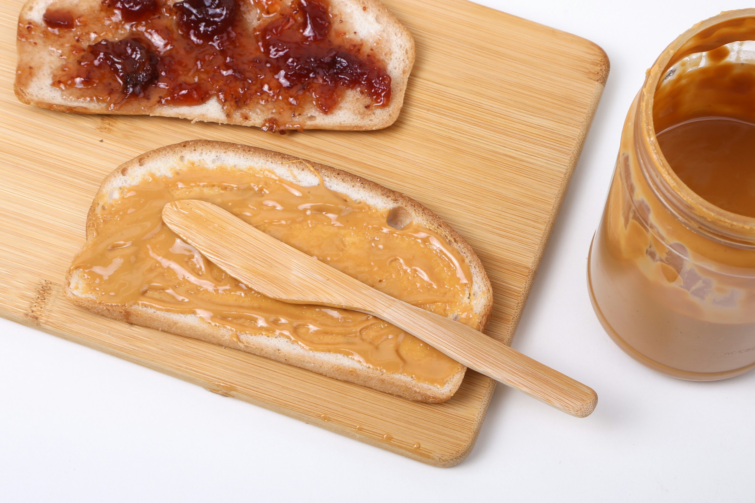 The Peanut Butter Label Detail Dietitians Check Before Buying