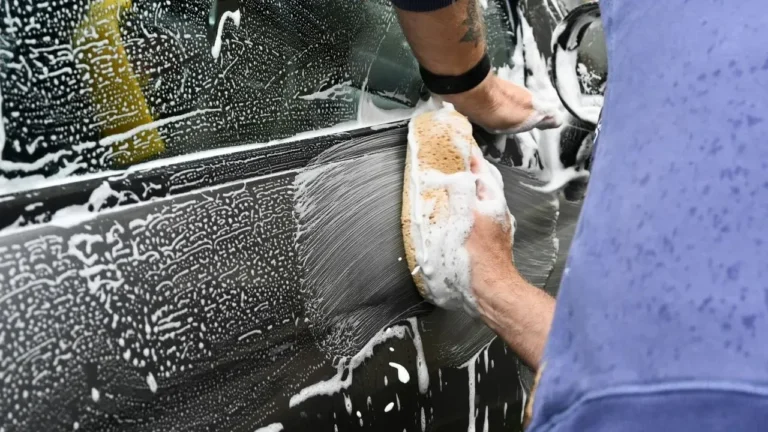 Rental Cars May Keep Your Home Address and Texts - Featured image