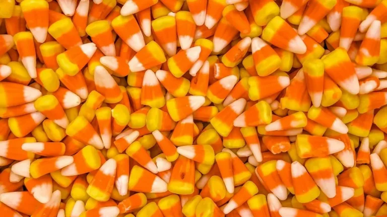 Reese's Leads Halloween Candy Orders in 17 States, With Red Vines and Laffy Taffy Claiming Strongholds - Featured image