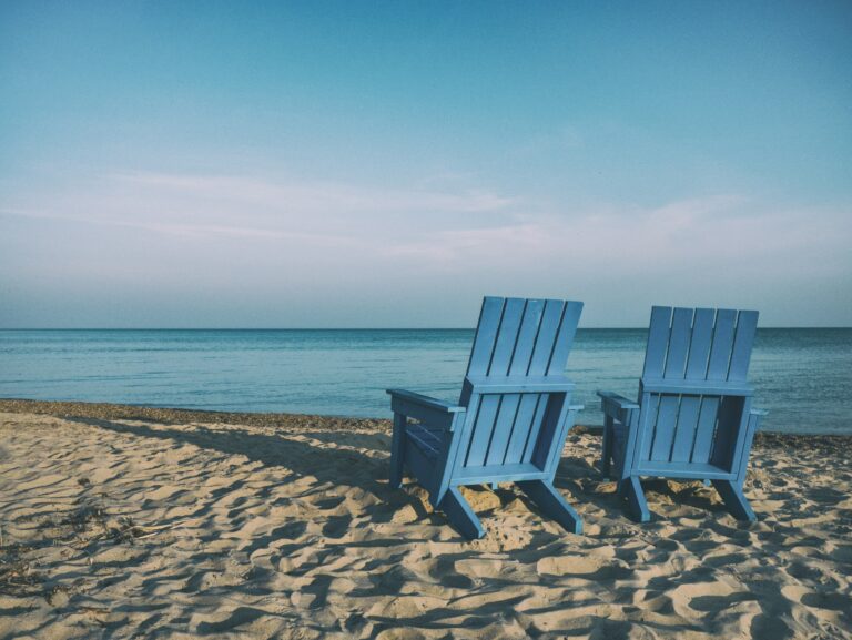 Why So Many Retirees Go Back to Work Within Two Years - Featured image