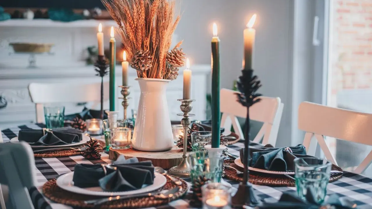 Handmade Harvest Touches That Keep Thanksgiving Table Costs Low