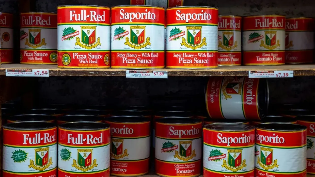 Do Canned Tomatoes Expire? USDA Guidance on Pantry Storage and Safety