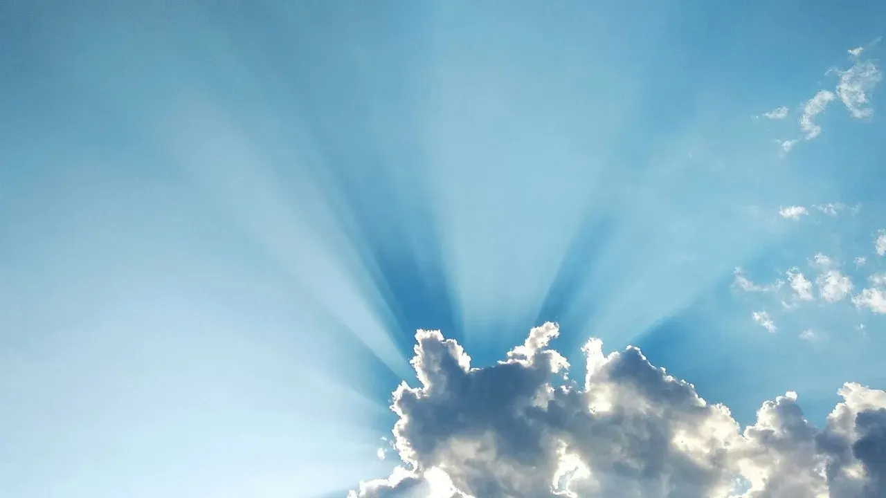 Daylight Is About to Disappear Fast in November: How Much We’ll Lose and What It Means for Your Garden