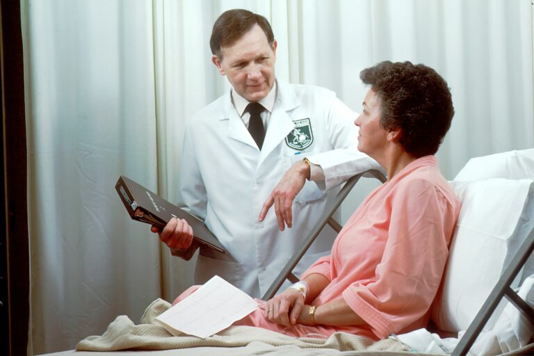 6 Questions to Ask Before Starting Any New Medication - Featured image