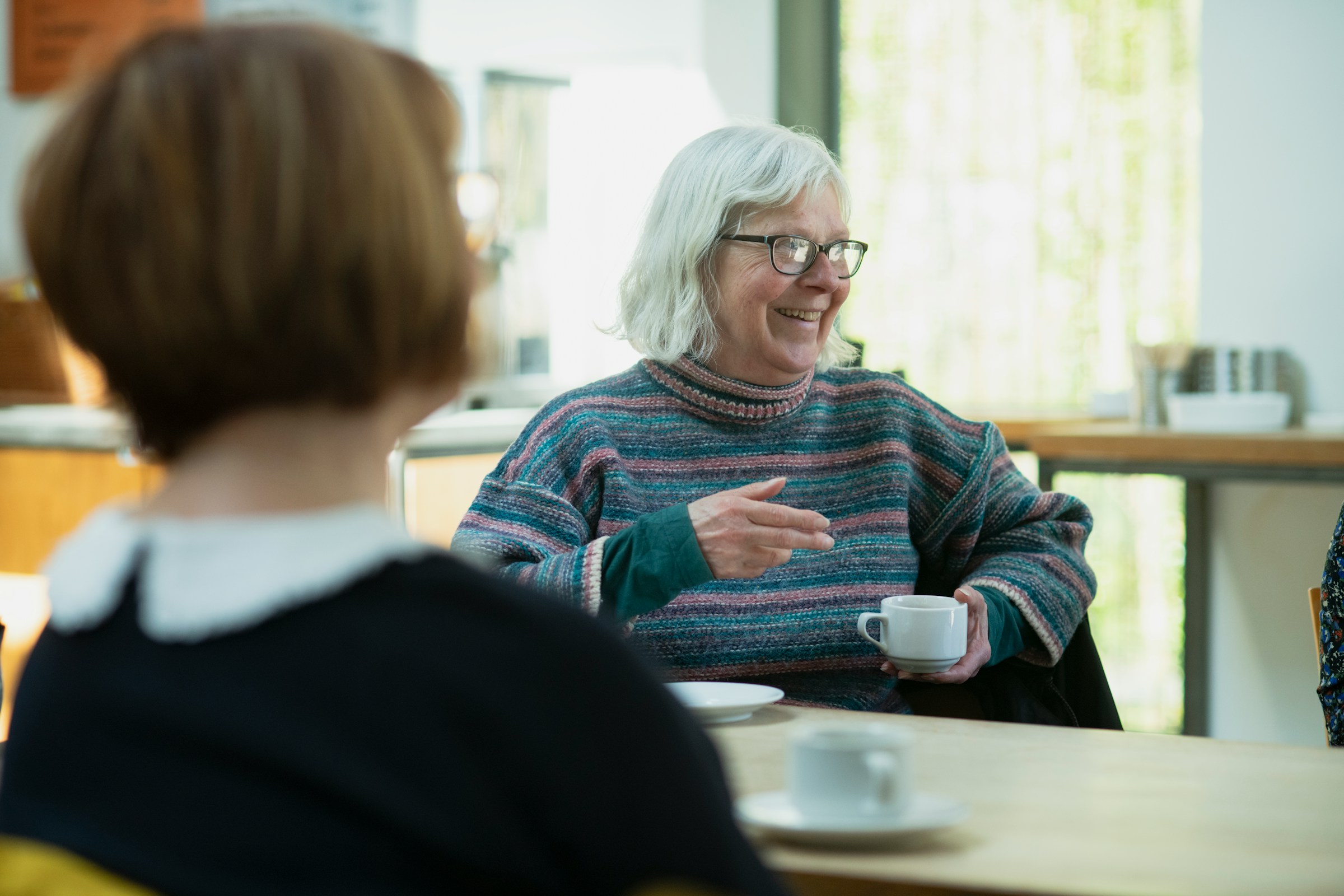 7 Signs an Aging Parent Is Struggling to Keep Up With Bills