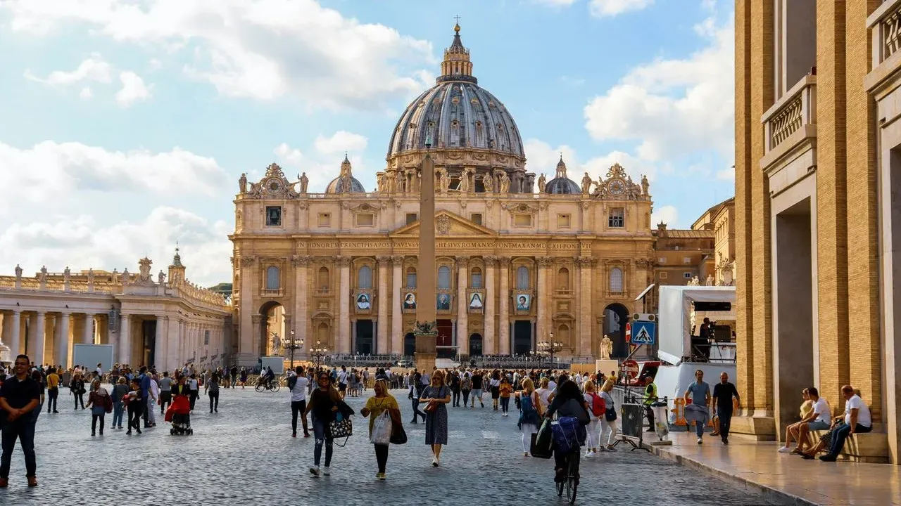 Pope Leo Returns to St. Peter's Square in Open-Air Popemobile for First Audience Since Surgery